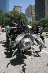 v2006_ArtCar_3_Parade 424 